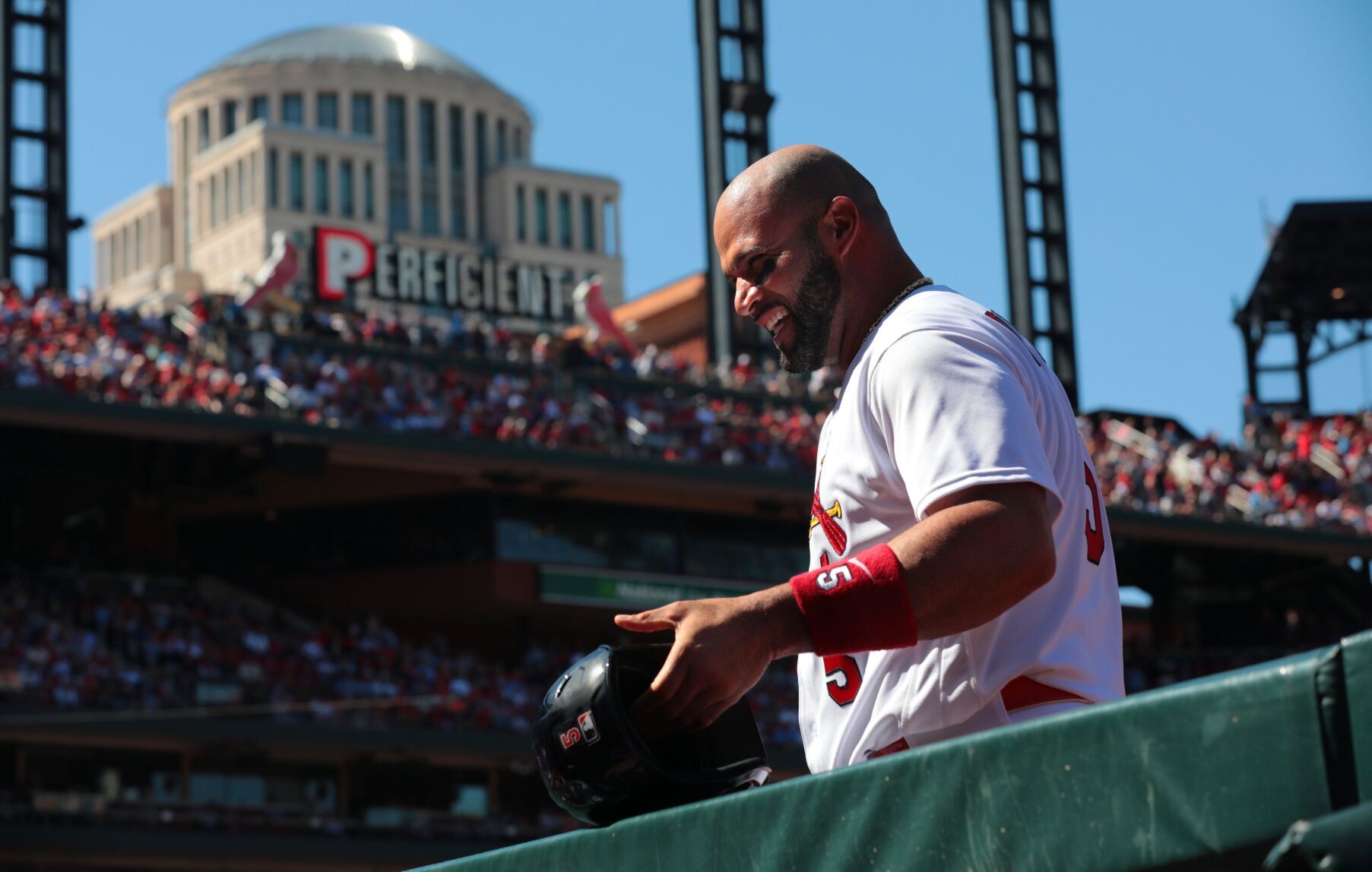 Cardinals look to split series against D-backs